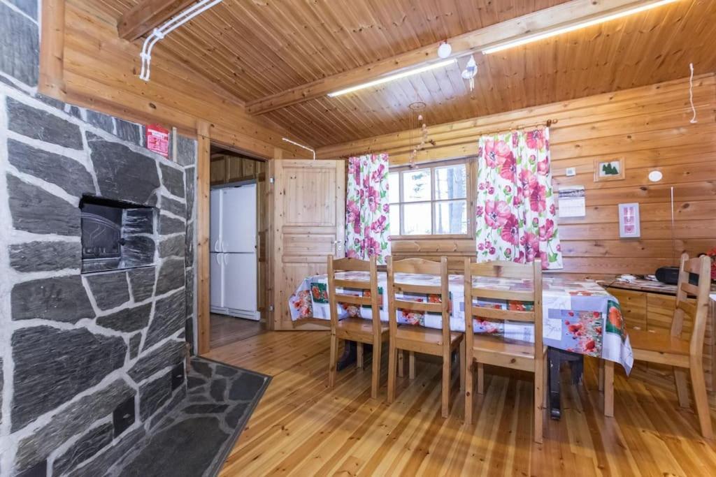 Kalliorannan Lomapirtti Keitele エクステリア 写真